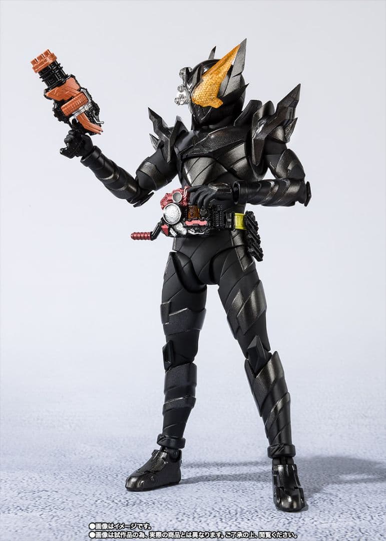 ☆新品 初版パッケージ☆ S.H.Figuarts 仮面ライダービルド