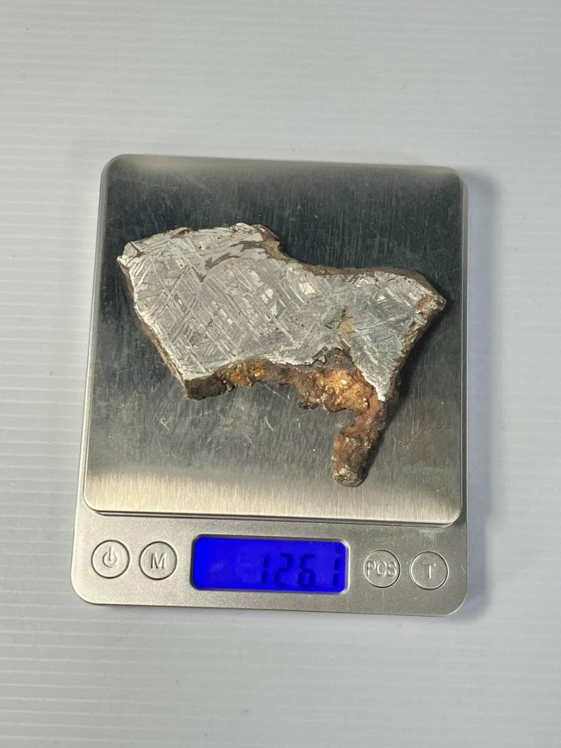 超レア アルタイ隕石 本物 126.1g 鉄隕石 原石 断片 破片 宇宙パワー