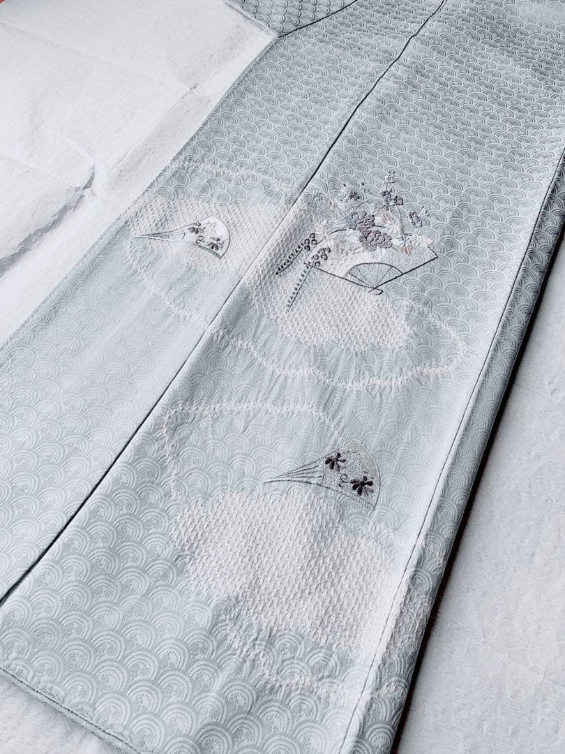 未使用 しつけ糸なし】 正絹 訪問着 絞り 刺繍 アイスブルー - メルカリ