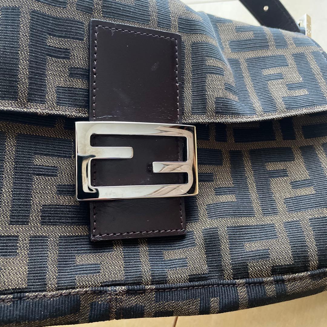 しまじろ様専用】FENDIフェンデズッカ柄マンマバケット - メルカリ