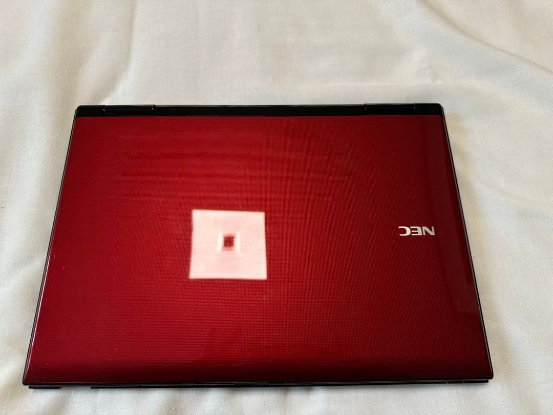 Lavie LL750/L 赤色 LaVie L LL750/HS6R PC-LL750HS6R [クリスタルレッド]の製品画像