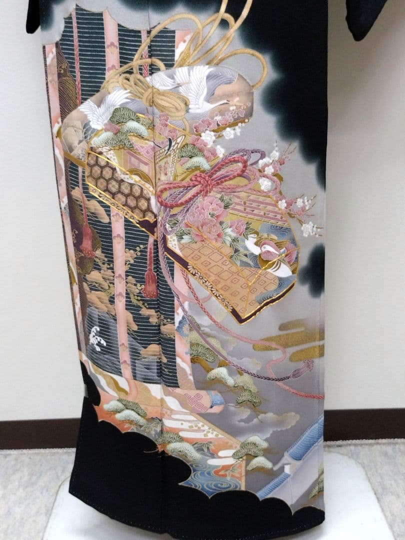 714 半額セール 正絹 友禅 作家もの 黒留袖 5点フルセット - メルカリ