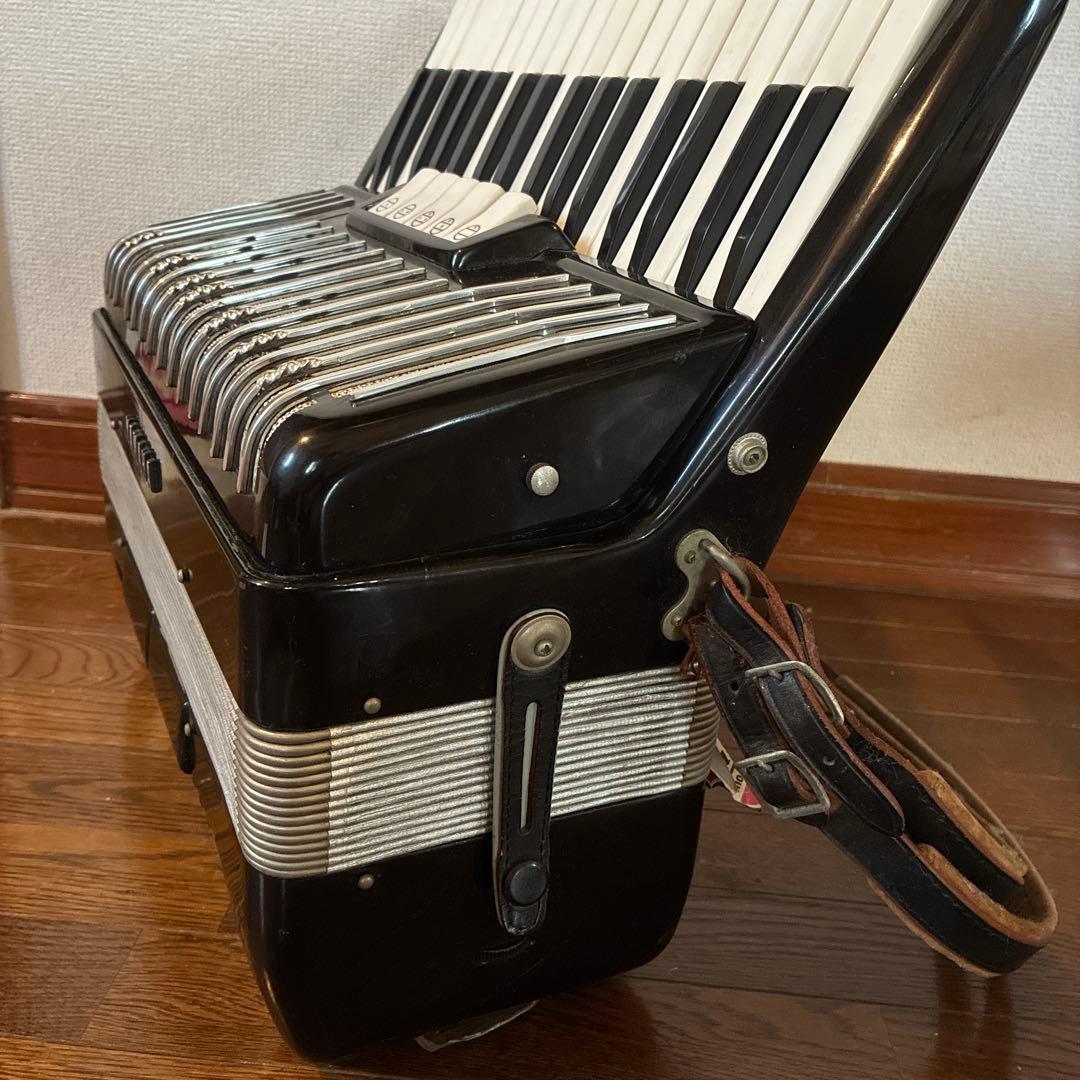YAMAHA アコーディオン 黒/白 34鍵 80DS - メルカリ
