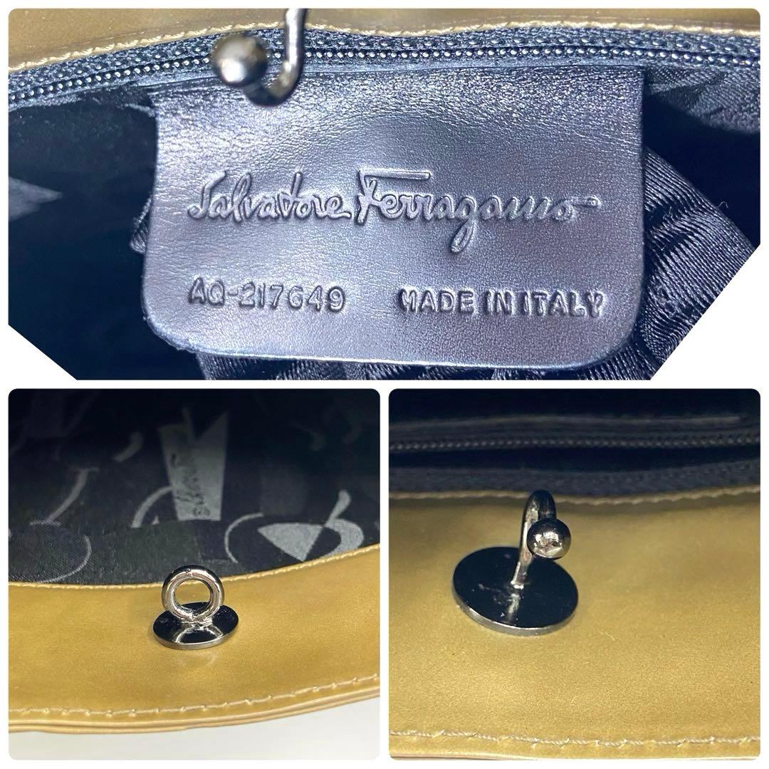 サルヴァトーレフェラガモ ガンチーニ エナメルグラデーションワン