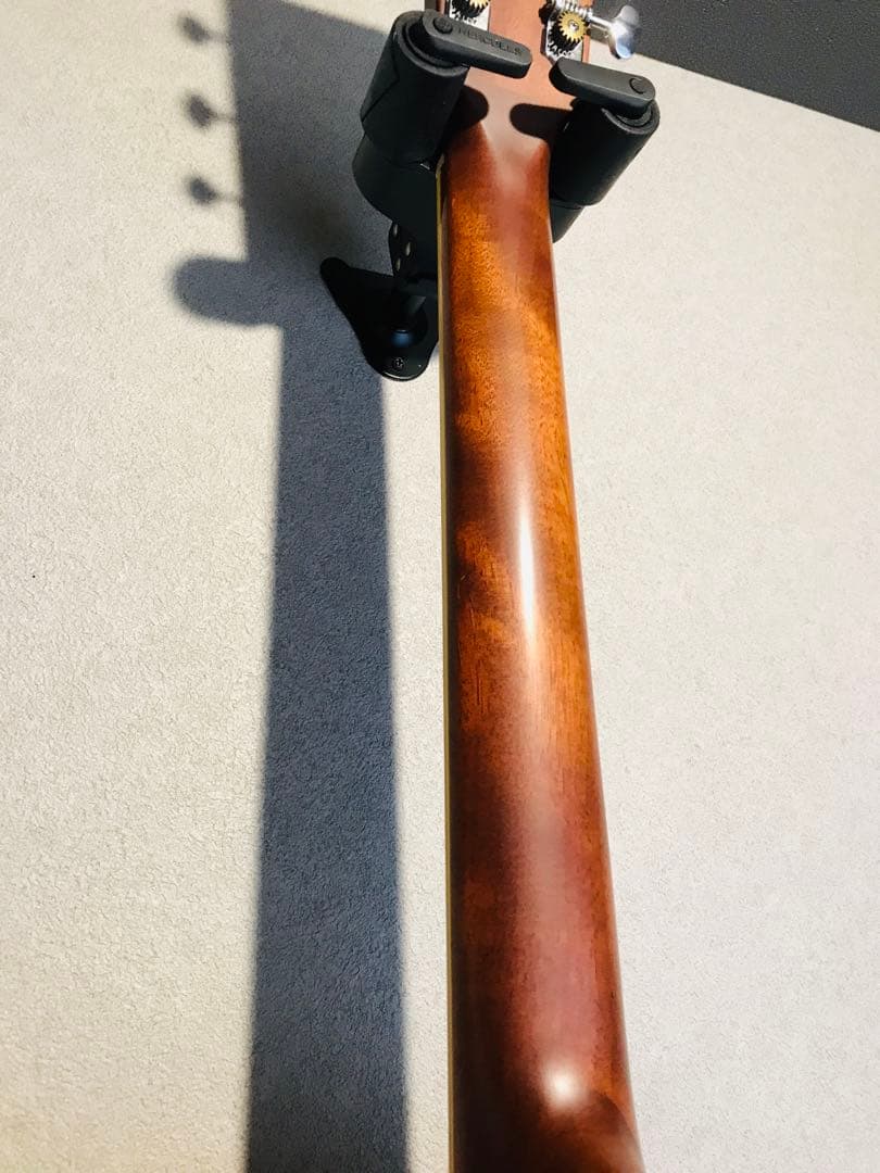 値下げしていきます‼︎細身弾きやすくお洒落なルックス！女性や お子様にも！アコギ