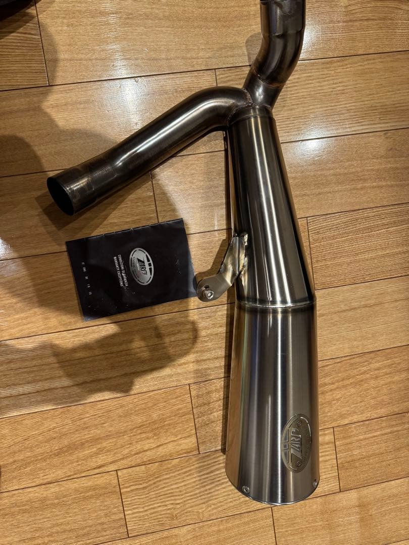 ドゥカティ・スクランブラー　sixty2マフラー 取扱説明書付き ドゥカティ スクランブラー400 Sixty2 EVO チタン スリップオン