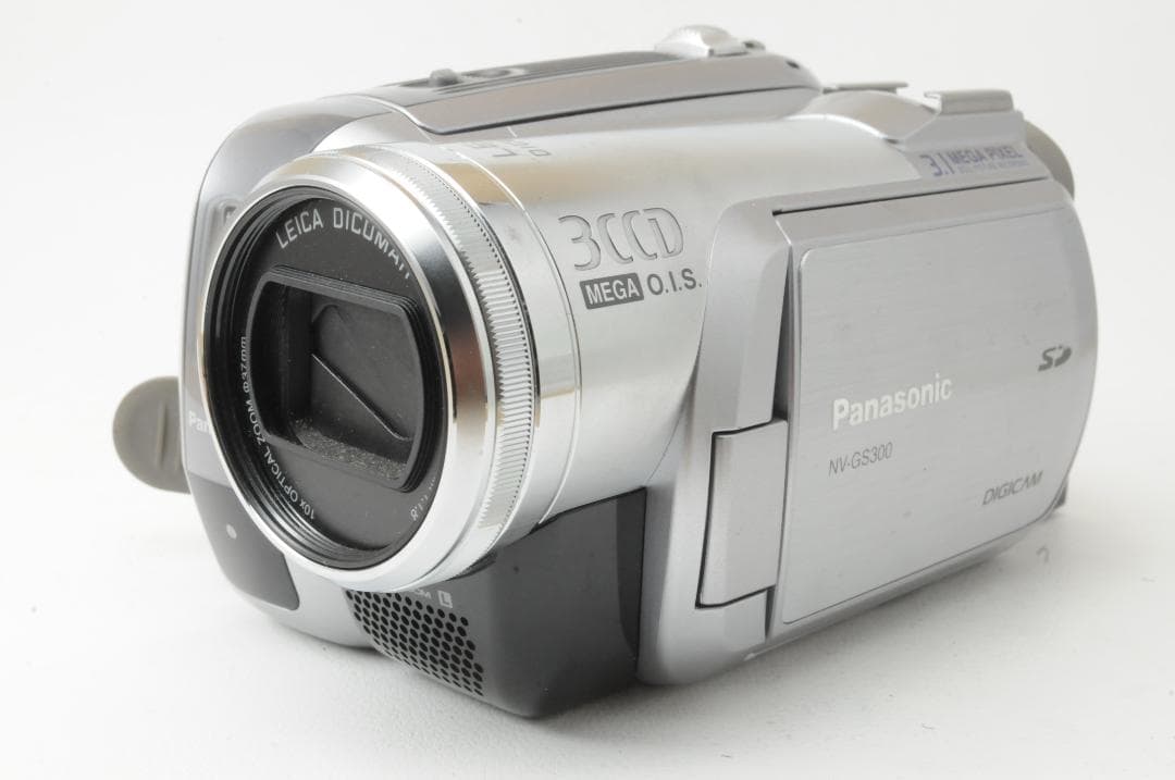 Panasonic パナソニック NV-GS300 デジタルビデオカメラ Amazon.co.jp: Panasonic パナソニック NV-GS300-S シルバー デジタル