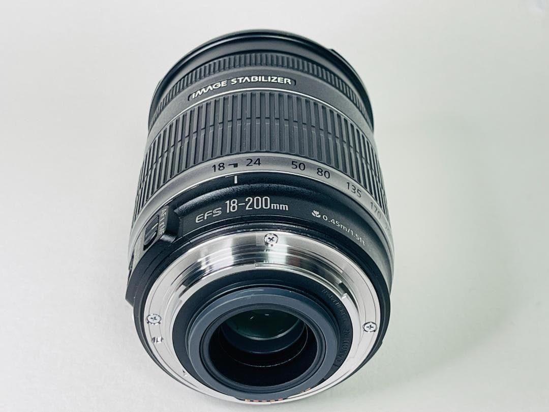 美品★Canon EF-S 18-200mm f/3.5-5.6 IS キヤノン