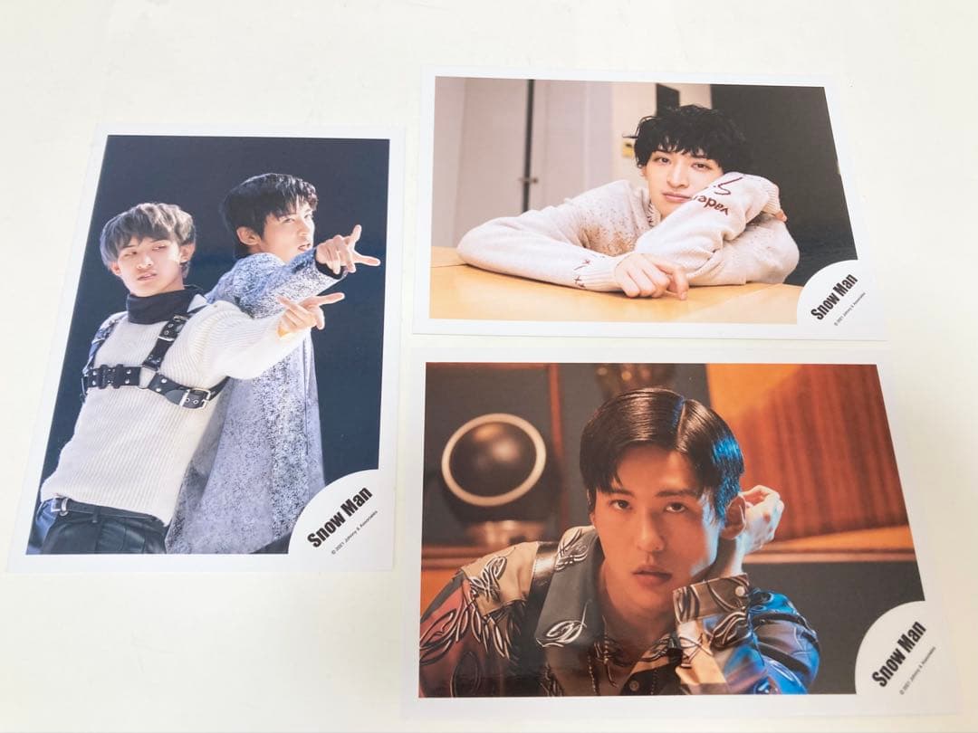最終値下げ SnowMan 目黒蓮 向井康二 写真 - メルカリ
