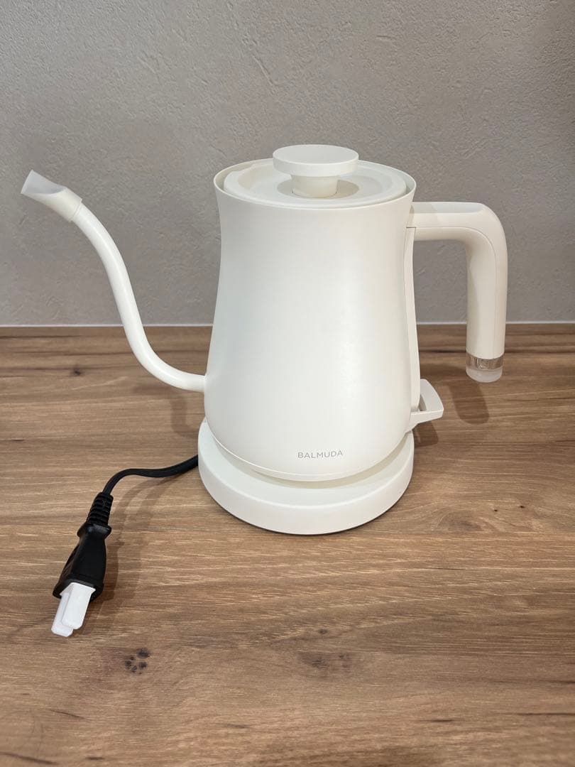 【未使用】BALMUDA The Pot （白）バルミューダ　ケトル 楽天市場】バルミューダ 0.6L 電気ケトル BALMUDA The Pot