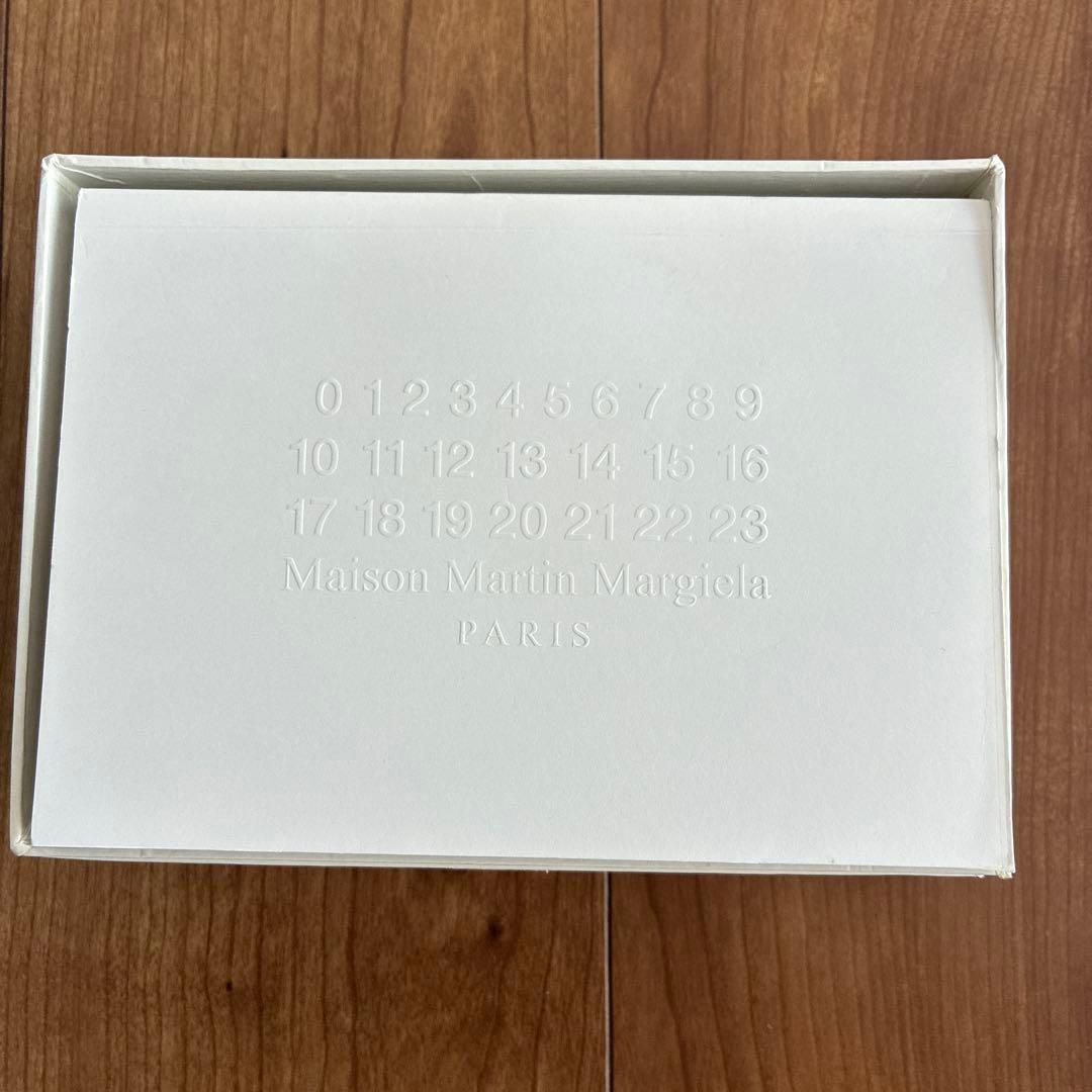 マルタン・マルジェラ20周年記念誌 CREAM ISSUE.09 本 ブック - メルカリ