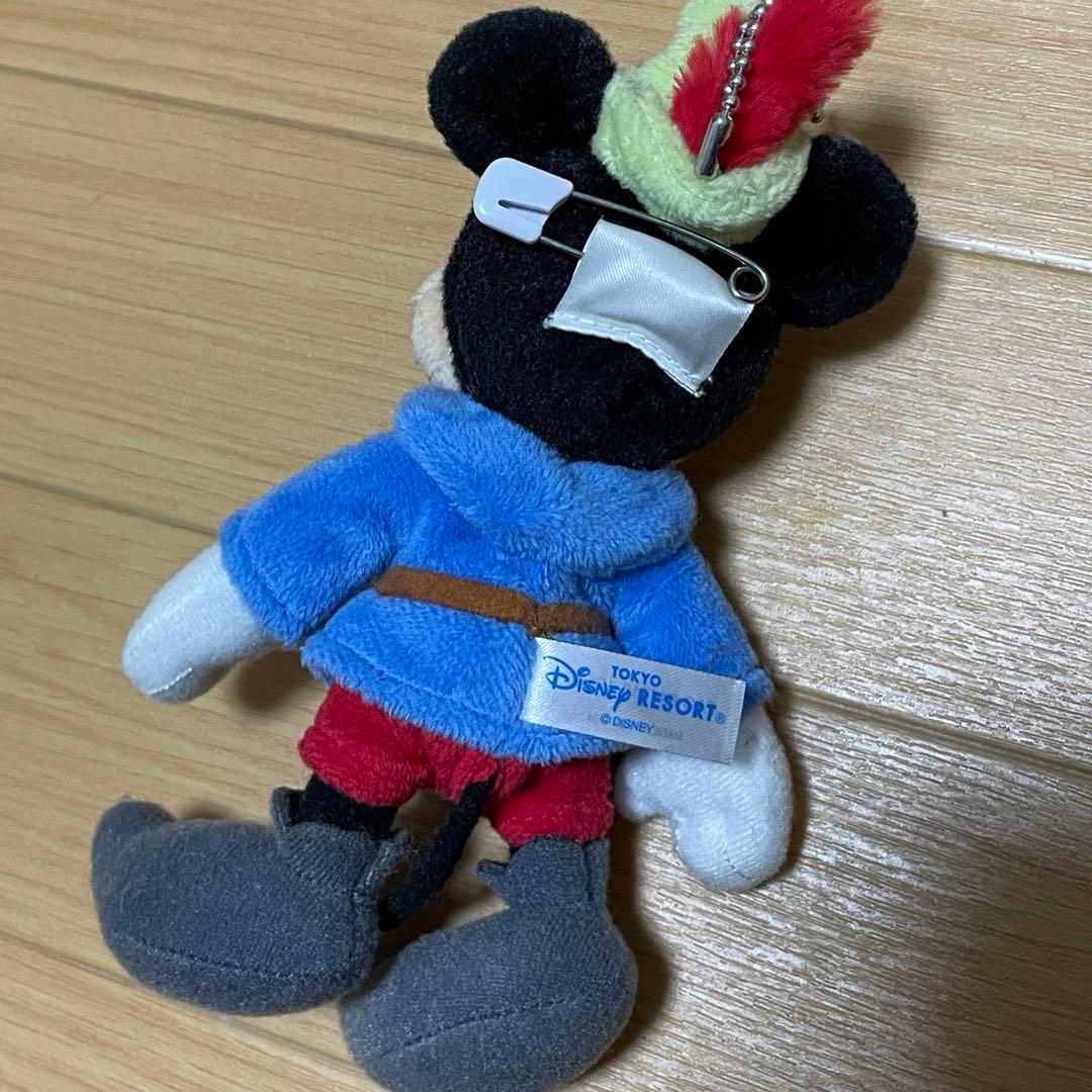 ミッキー ぬいぐるみバッジ 「ミッキーの巨人退治」 東京ディズニー