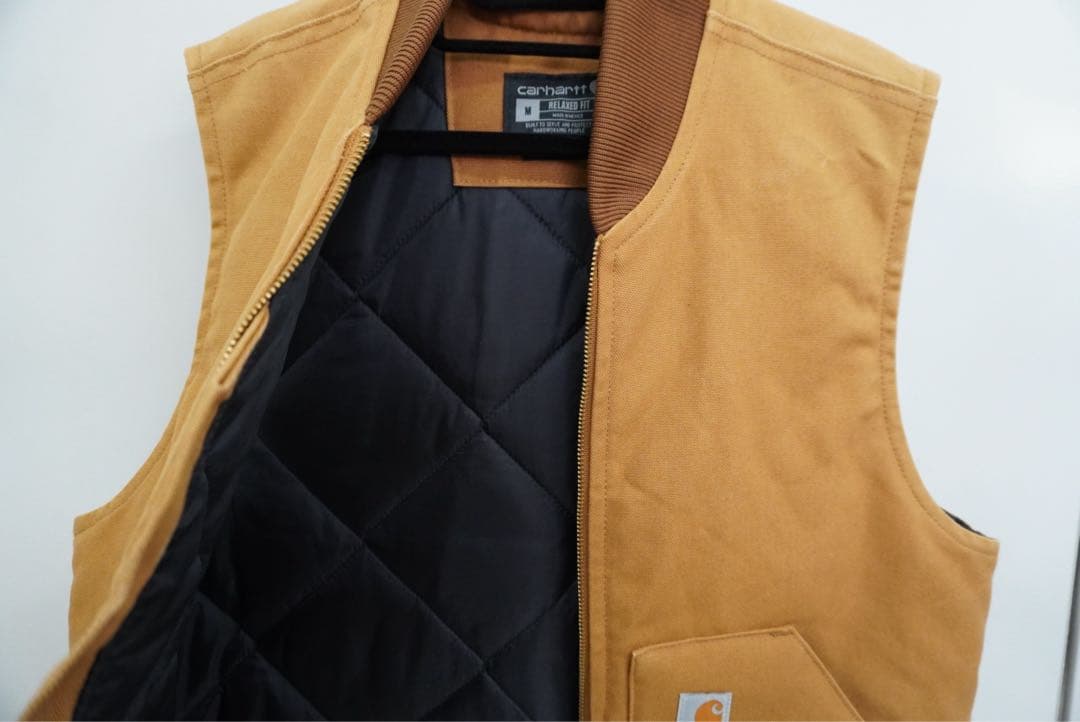 Carhartt ブラウン キルティングベスト - メルカリ