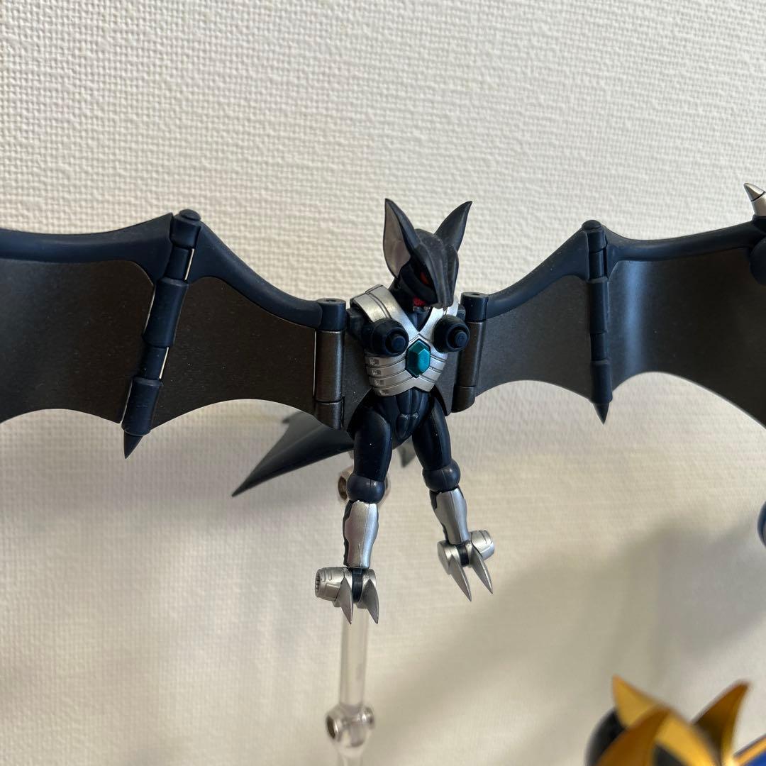 S.H.figuarts フィギュアーツ 仮面ライダー龍騎ミラーモンスター 真骨