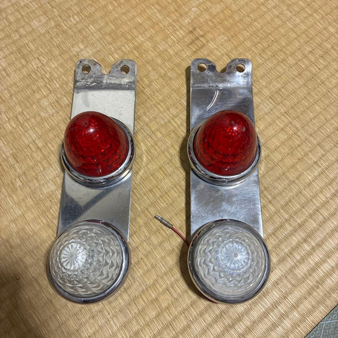 トラック用 2連マーカーランプ 左右セットテールランプ - メルカリ