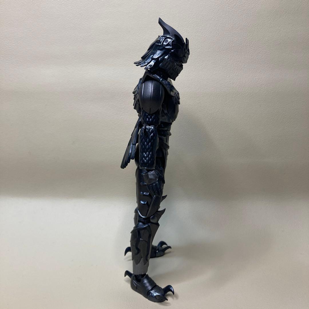 S.H.Figuarts カラスアマゾン　仮面ライダーアマゾンズ　Crow