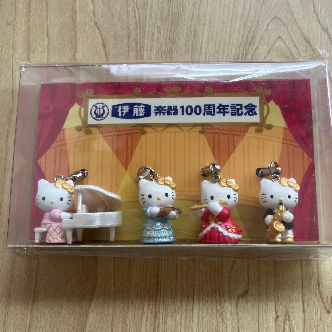 ROPE' PICNIC×HELLO KITTY」コラボレーション新しい年も「ハローキティ