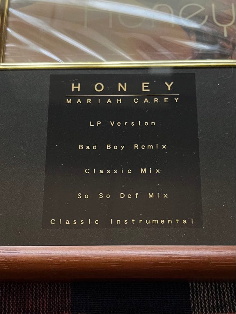 激レア] マライア・キャリー single CD 「HONEY」 額装 - メルカリ