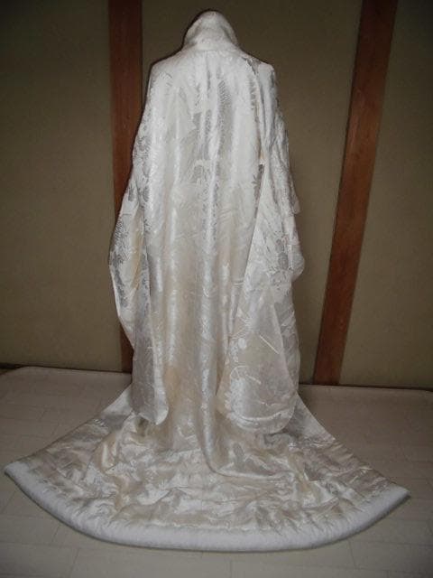 54 花嫁着物 婚礼衣装 白無垢 白打掛 鶴柄 オンライン セールファッション - 54 花嫁着物 婚礼衣装 白無垢 白打掛