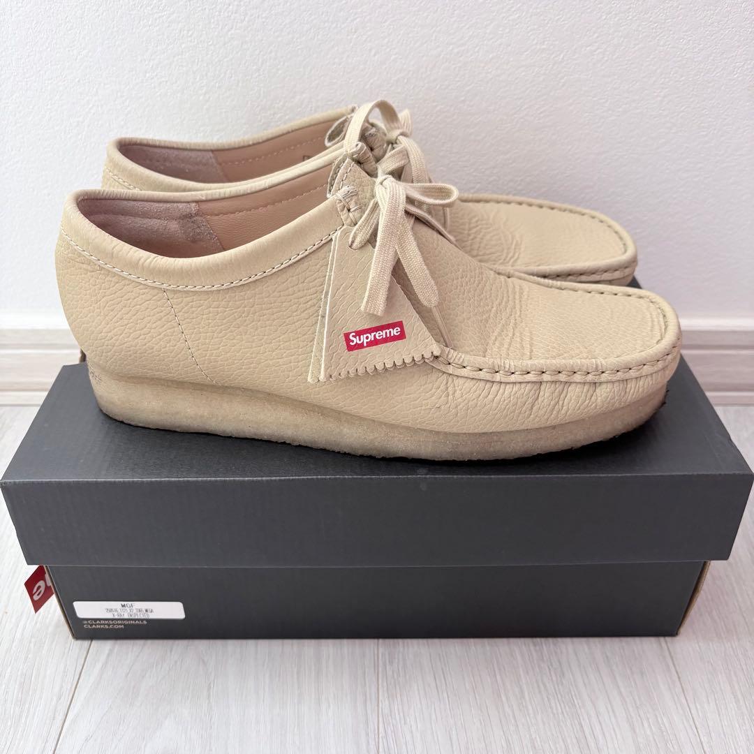 Supreme Clarks Reflective Wallabee ナチュラル - メルカリ