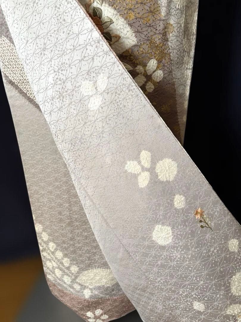 ☆マルさま専用☆銀座老舗きしや 絞りと刺繍 絹の艶としなやかさ 最