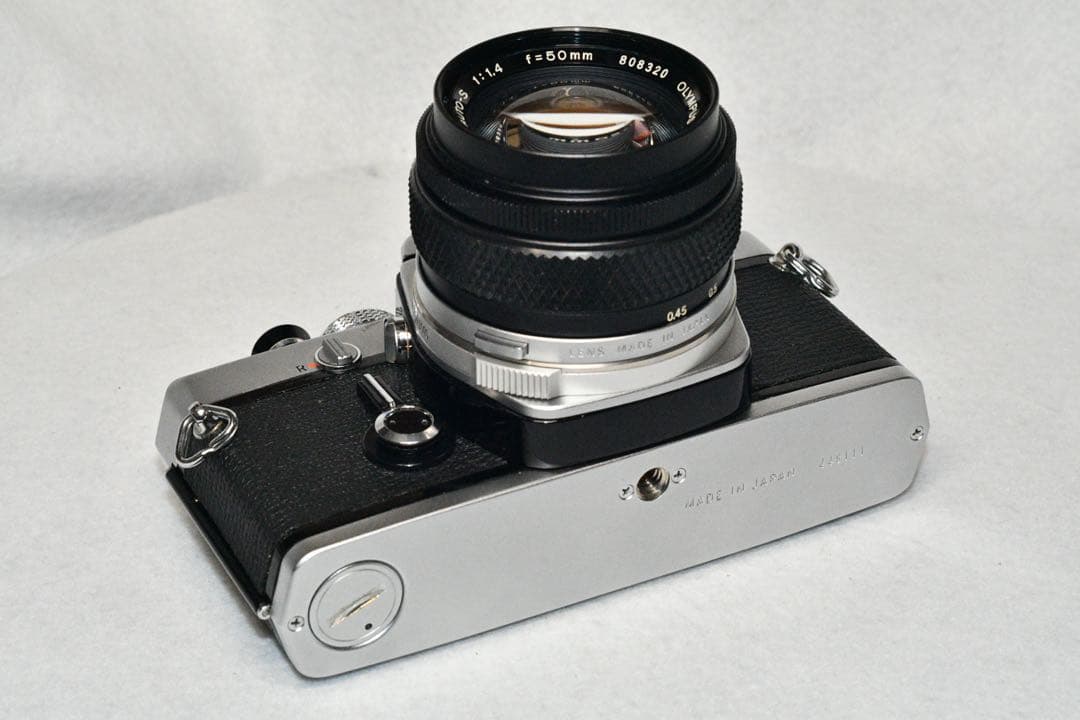 お値引き《動作品》OLYMPUS OM-1+標準レンズ付き a402