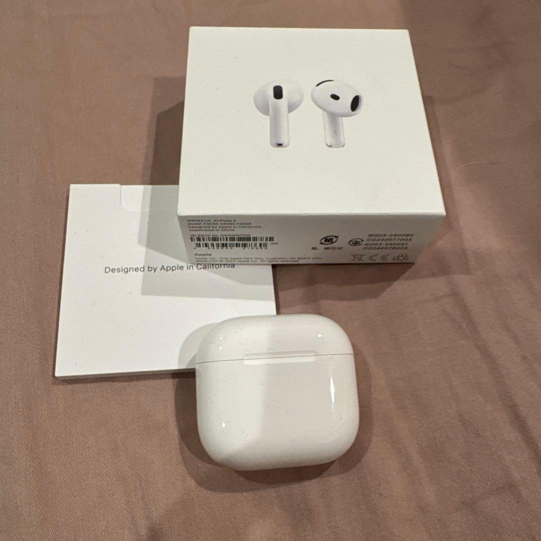 ほぼ未使用AirPods4　アクティブノイズキャンセリング無し 保証開始 未開封新品]AirPods 第4世代 MXP93J/A アクティブノイズ