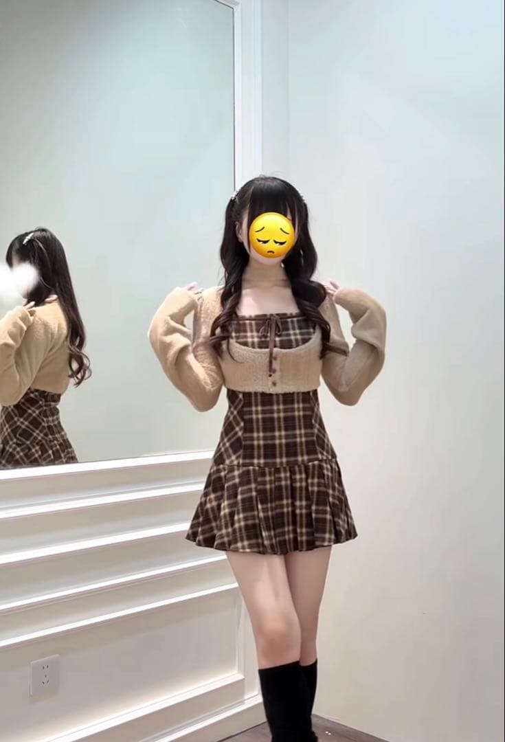 BunnyLis ファーボレロ×チェックミニワンピ