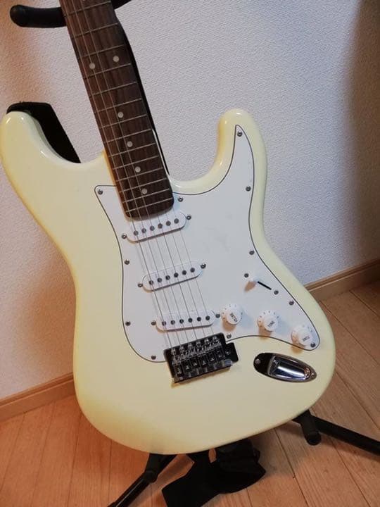 エレキギター⭐︎値下交渉あり - メルカリ