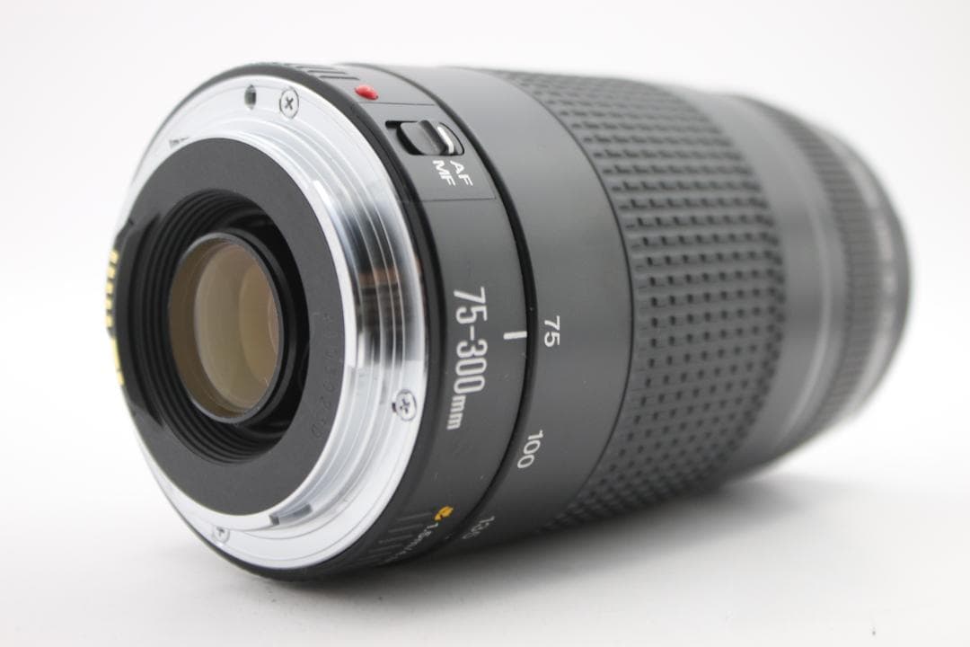 ⭐️美品⭐️キャノン Canon EF 75-300mm f/4-5.6 II