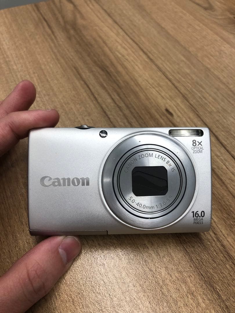 Canon PowerShot A4000 IS コンパクト 銀 - メルカリ