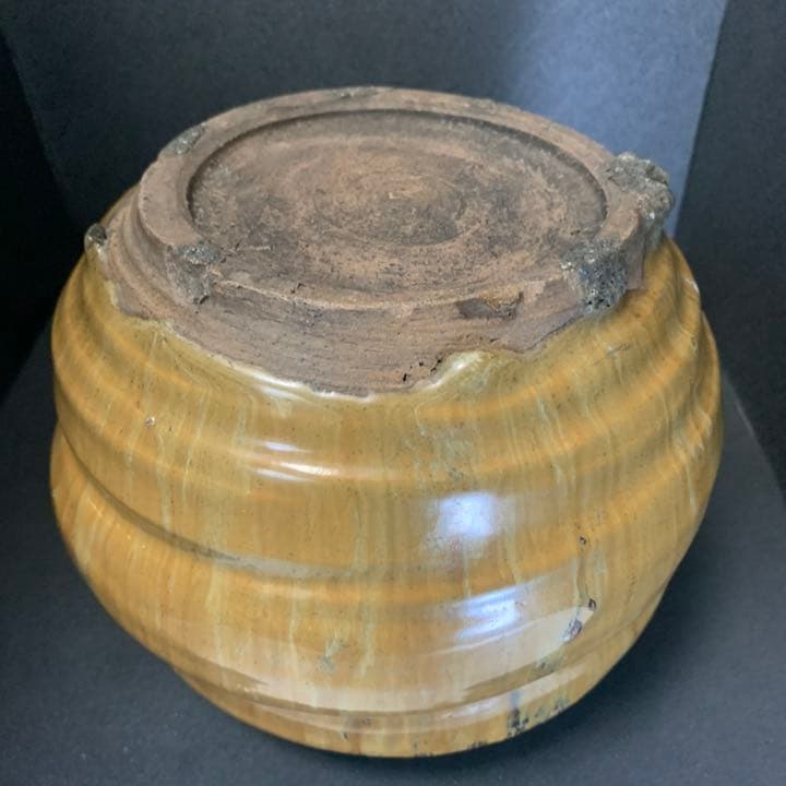 古高取八蔵手(八山) 流釉水指 江戸初期 (小さな蕾)掲載品 茶道具