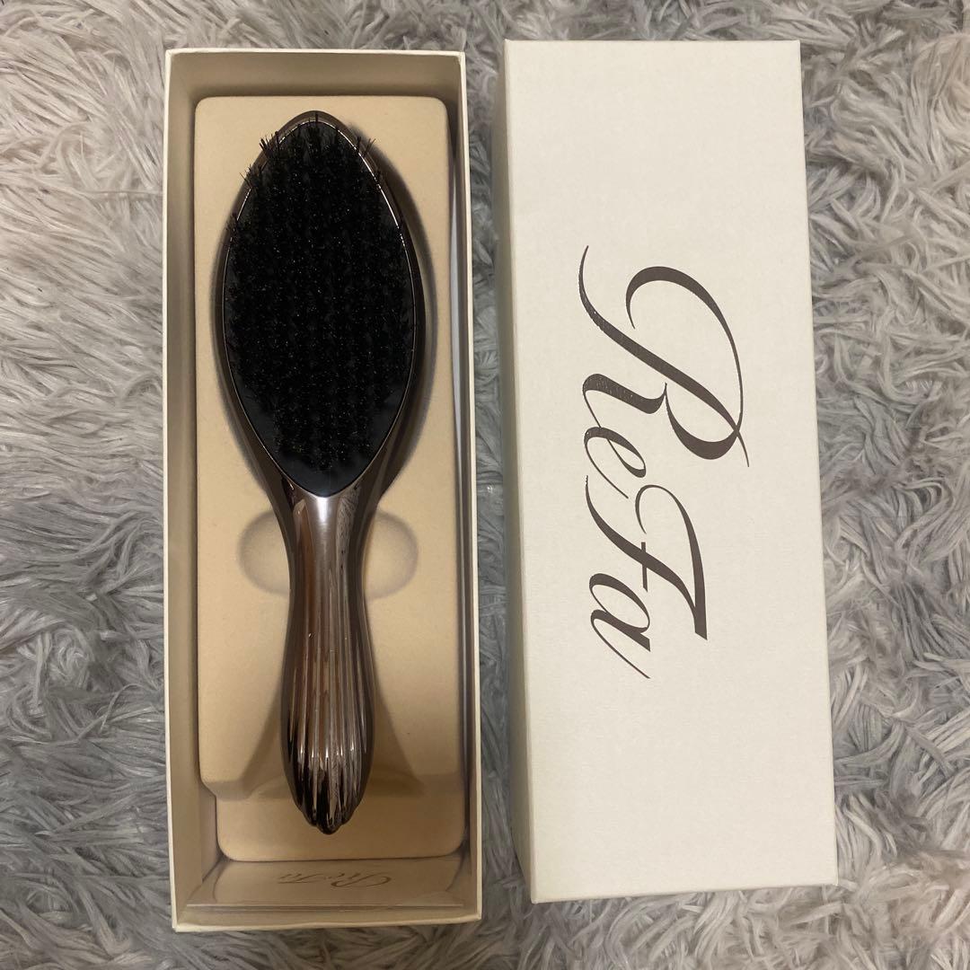 ReFa エールブラシレイ ブラック 箱・スタンド付き - メルカリ