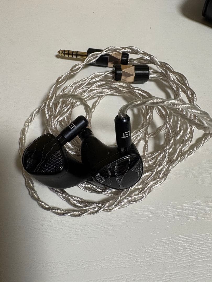 Noble Audio Onyx 【NOB-ONYX】 Noble Audio Onyx Quadbrid Flagship Universal IEMs | Bloom Audio