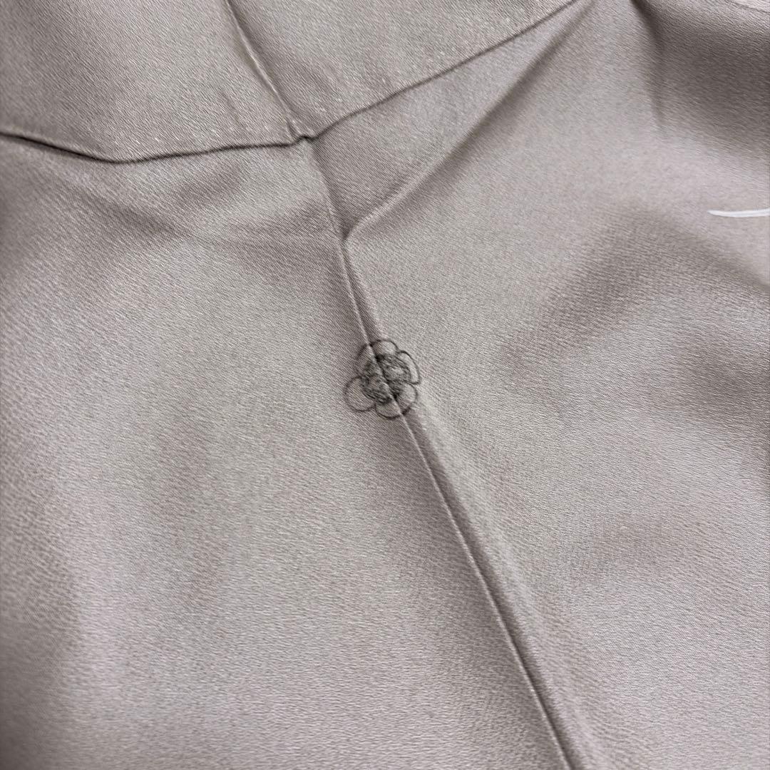 正絹　付け下げ　友禅染《金彩　金駒刺繍　花々》