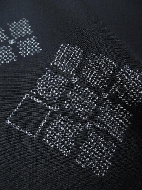 未着用に近い！本場縞大島＊本場大島紬＊黒＊飛び柄＊訪問着