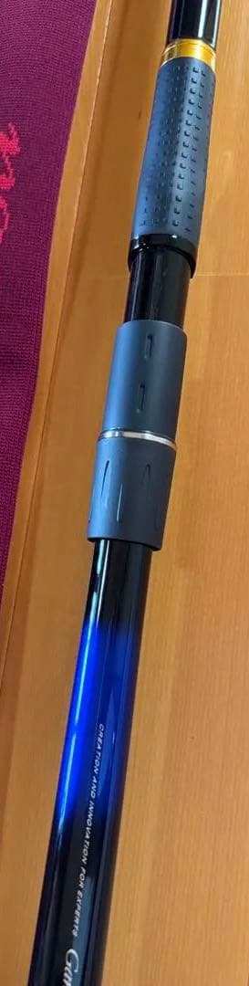 美品　がまかつ　がま磯 タルカゴスペシャル M 5.3m カゴ釣り