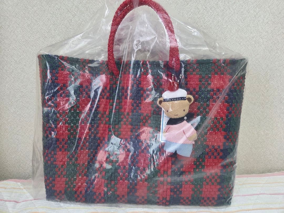 新品未使用タグ付き　ファミリア　メルカドバッグ　赤色　カゴバッグ ファミリア かごバッグ メルカドバッグ 赤チェック - メルカリ