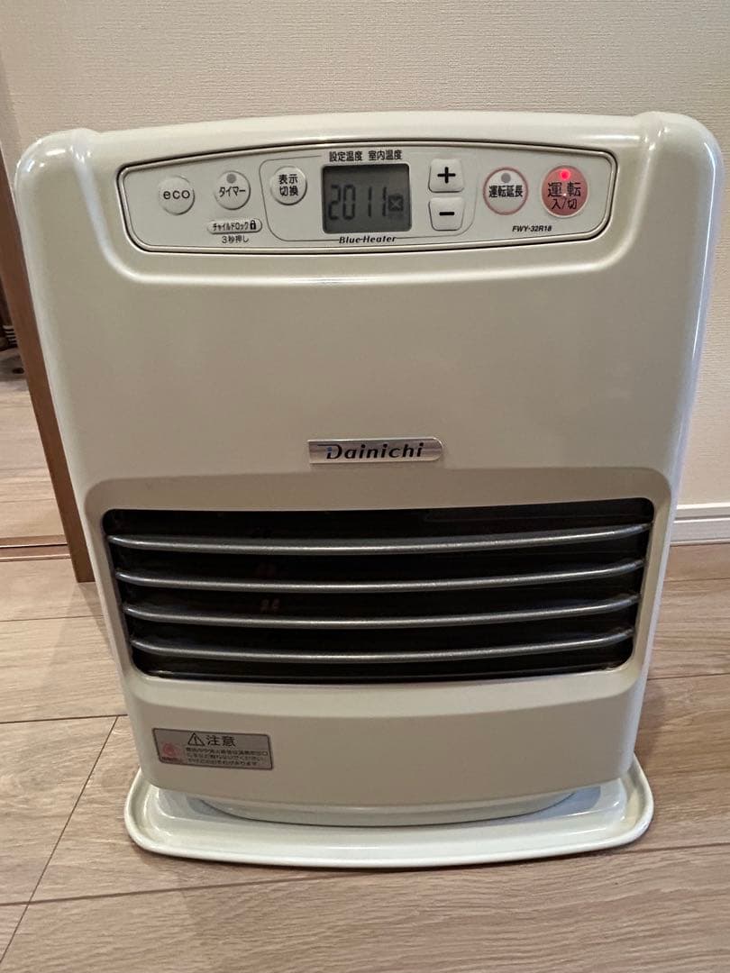 Dainichi 石油ファンヒーター FWY-32R18（直接渡しのみ対応） ダイニチ（Dainichi） 石油ファンヒーター FWY-32R1 W ウォーム