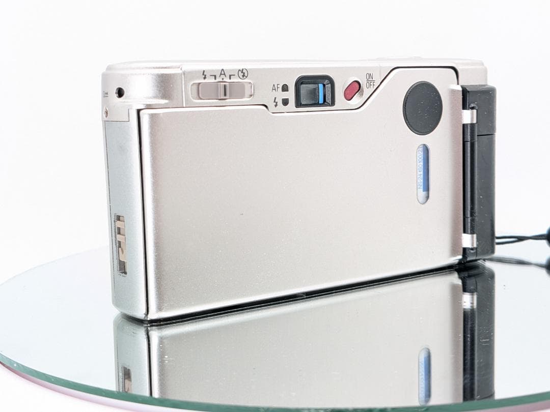 ❀動作〇❀RICOH フィルムカメラ GR10 シルバー - メルカリ