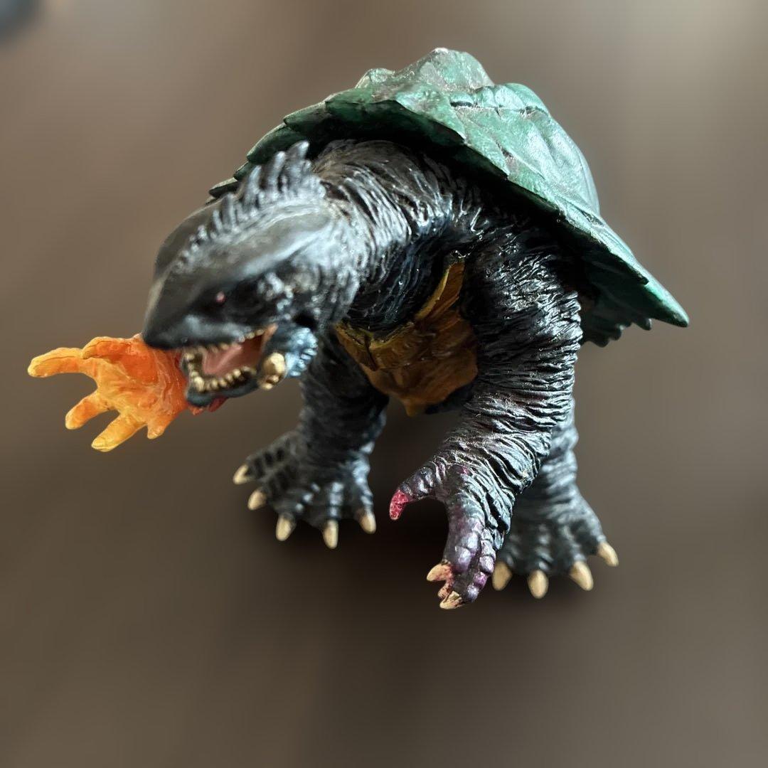 海洋堂 1999 年ガメラ3 初版盤 ソフビ 3点 - メルカリ