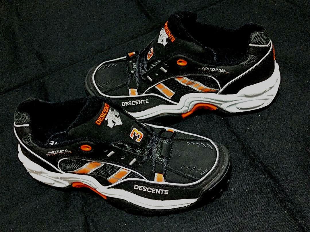 長嶋茂雄 モデル デサント 27.0 新品 ジャイアンツ 巨人 - メルカリ