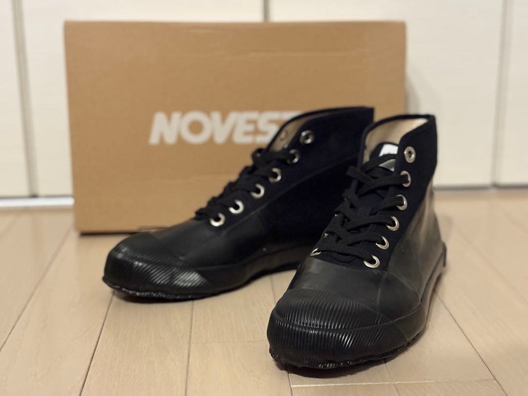 【防水】NOVESTA ラバースニーカー ブラック 42(27cm相当) NOVESTA（ノヴェスタ / ノベスタ） 公式ストア通販 - RUBBER SNEAKER