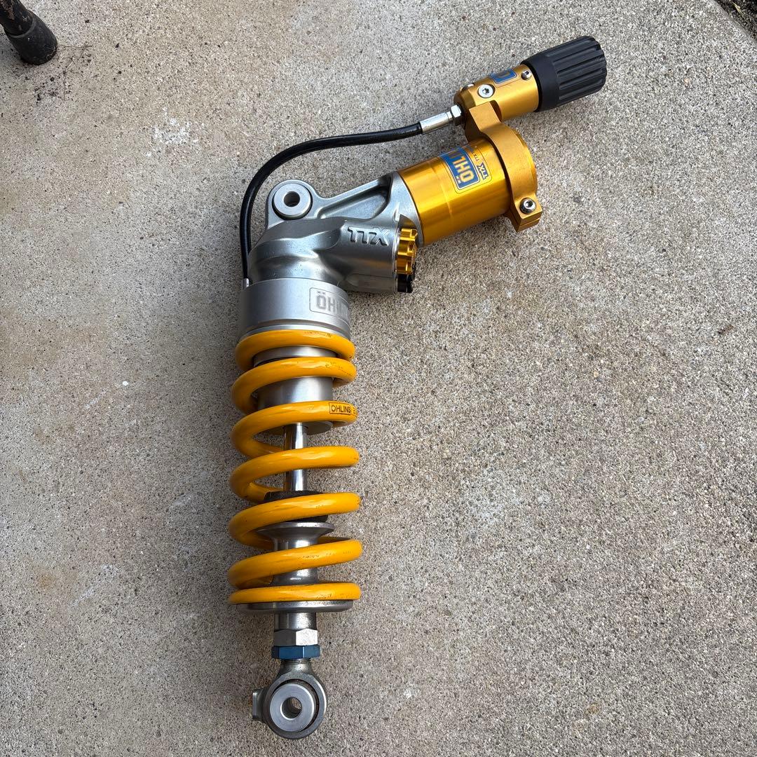 オーリンズ最高峰TTX-36 CBR1000RR オーリンズ(Ohlins) TTX GP ツインチューブサスペンション CBR1000RR
