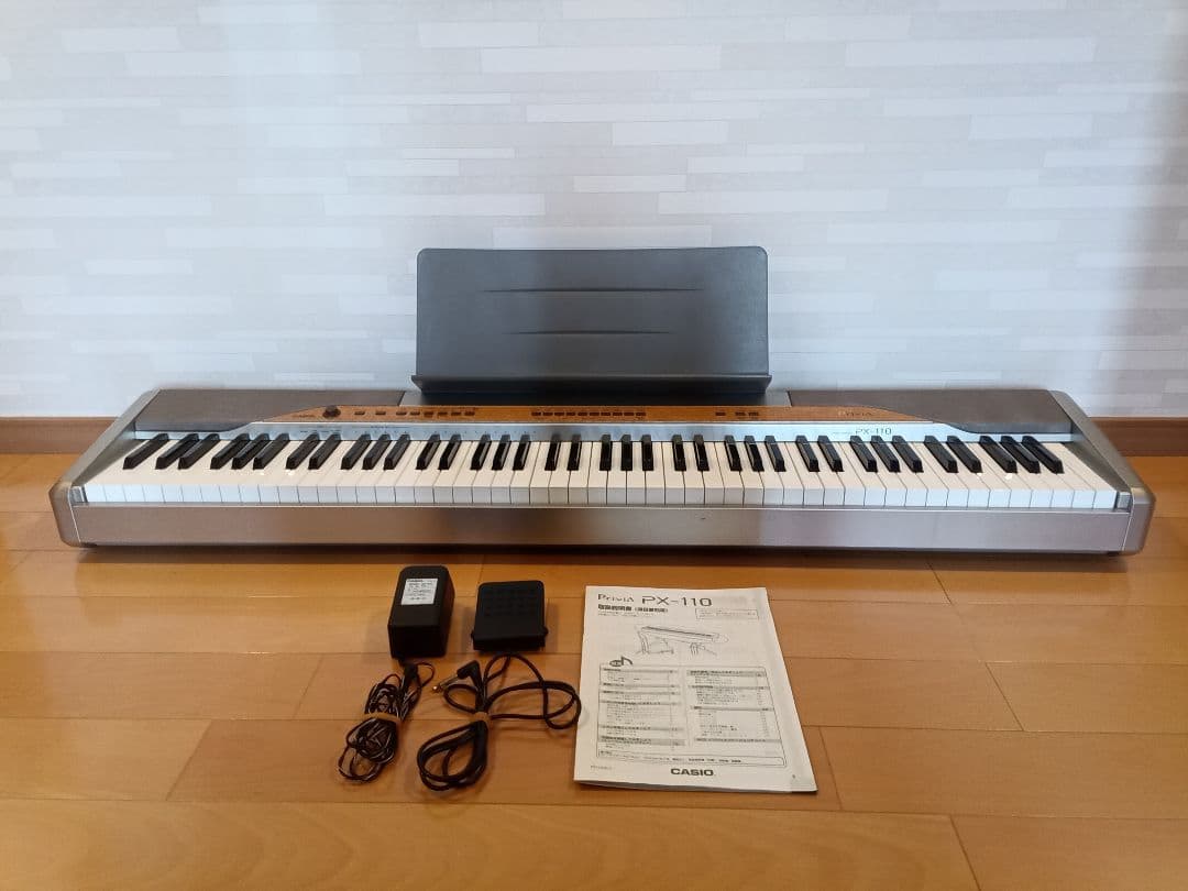 CASIO 電子ピアノ Privia PX-110