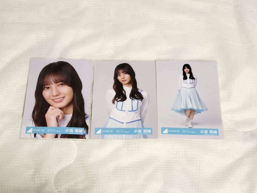 日向坂46 小坂菜緒 生写真 クリフハンガー集合アーティスト写真衣装