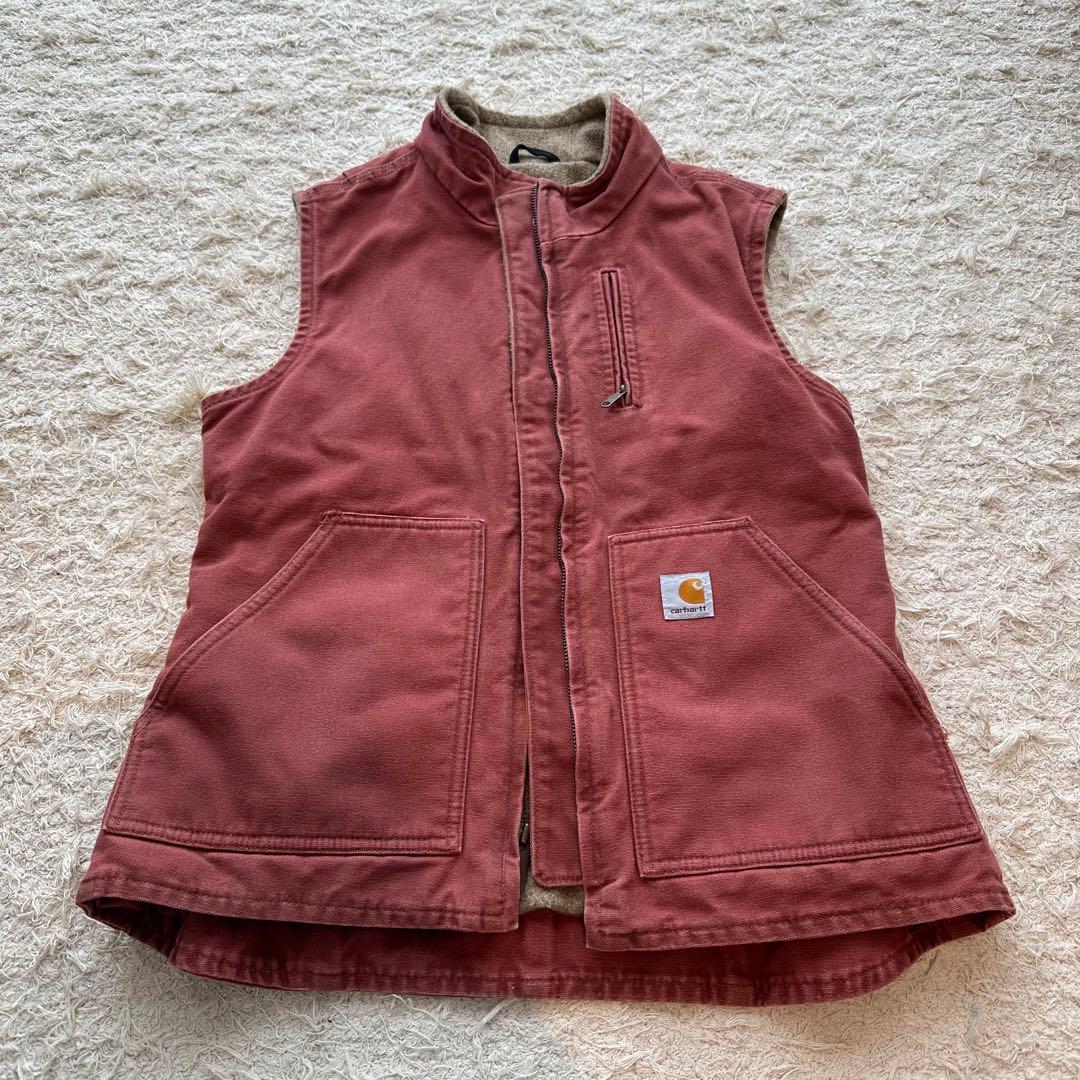 カーハート carhartt ダックベスト ピンク - メルカリ