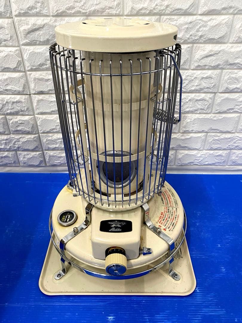 アラジン (Aladdin) 石油ストーブ ブルーフレーム BF3911-W Amazon | アラジン (Aladdin) 石油ストーブ ブルーフレーム ホワイト