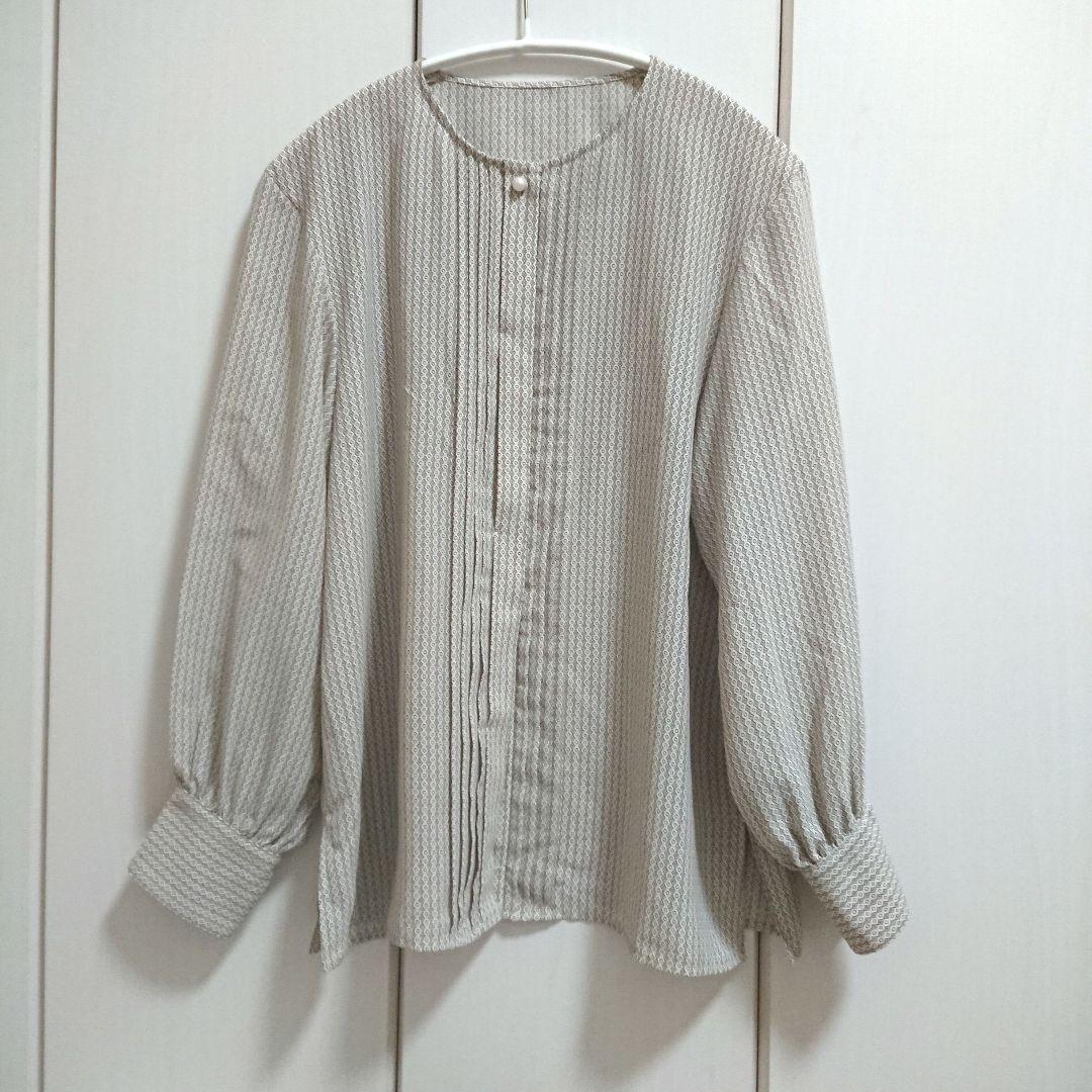 23区【洗える】ヴィンテージ プリント ピンタック ブラウス 32 - メルカリ