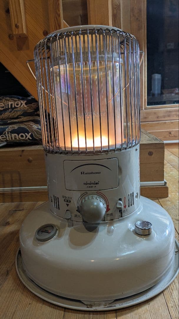 トヨトミレインボーストーブ　RB-25C トヨトミ RB-25C 価格比較 - 価格.com